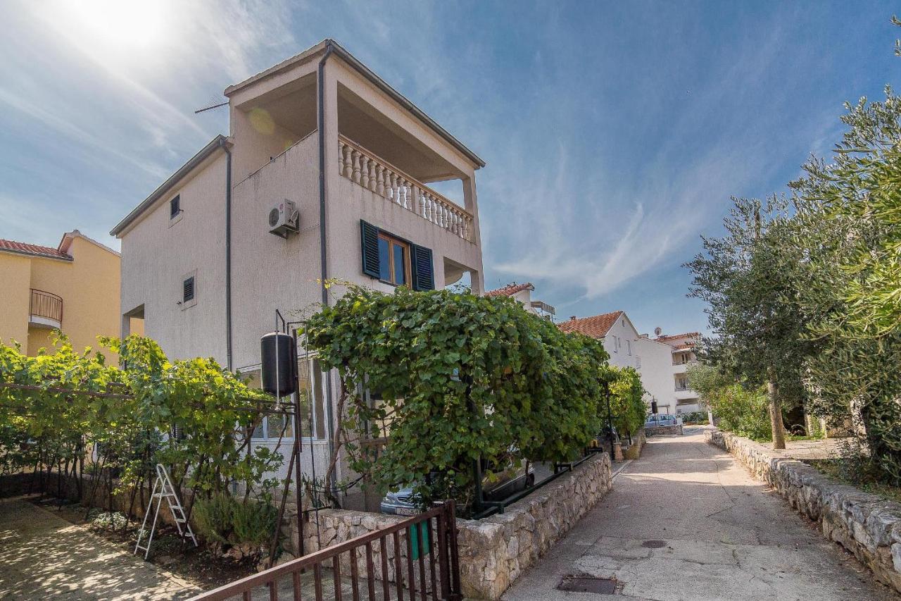Apartments Grulovic سريما المظهر الخارجي الصورة